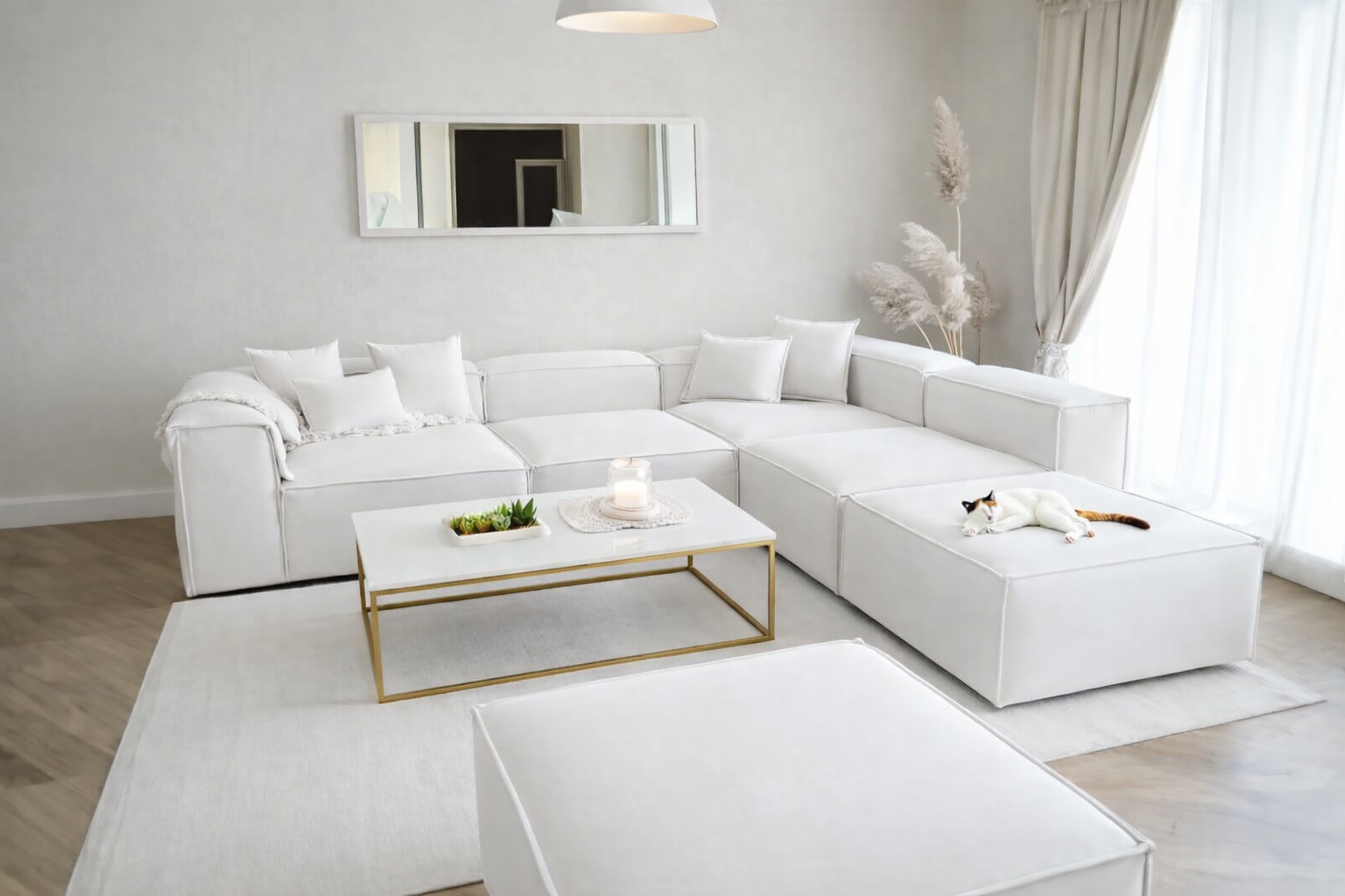 Canapé Modulable 4+1 Pouf en Velours Blanc Anti-Tâche – Design Contemporain & Confort Luxueux